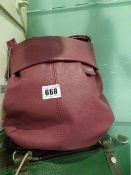 *ZWEI Leather Hand Bag Berry