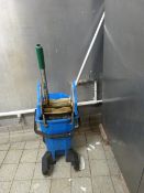 *Kentucky Mop Bucket and Mop