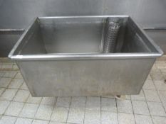 *Stainless Steel Mobile Chip Storage Unit with Strainer and Waste Outlet