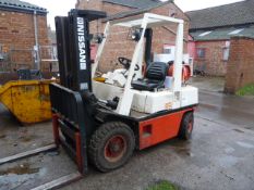 *Nissan 25 2.5 Tonne LPG Forklift Truck Model PH02A25U Mast: 3F430