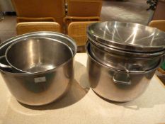 *4 Large Stainless Steel Saucepans with 2 Lids
