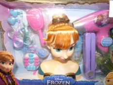 *FROZEN STYLING HEAD