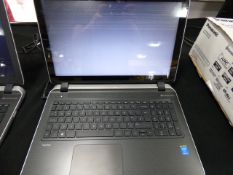 *TOSHIBA 32 WHITE LED/DVD