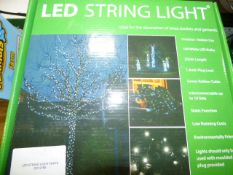 *LED STRING LIGHT WHITE