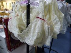 *24 Ivory Bras - Assorted Sizes