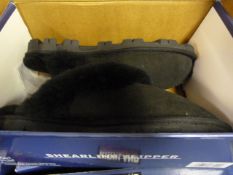 *Pair of Ladys Sheepskin Slippers Size 6 - Black