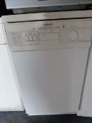 Hotpoint Slimline Deluxe 7807 Dishwasher