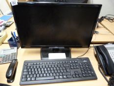 *Fujitsu Desktop Computer with Flat Screen Monitor - Keyboard and Mouse