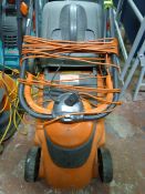 Flymo R32 Lawnmower