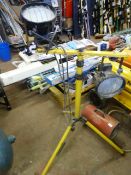 Halogen 2 Head Work Lamp on Tripod