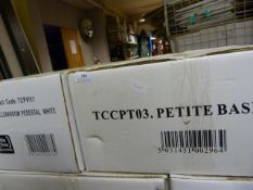 *BB Victoria Cloakroom Wash Hand Basin with Pedestal