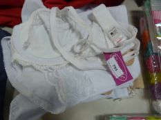 *4 Pairs of Lady's Pants & Bra 36B