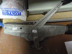 50mm Towing Hitch with Handbrake Assembly