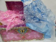 *PRINCESS DRESS UP CHEST