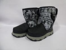 *Black Camo Khombu Boot - Size 12