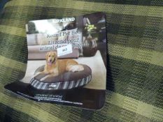 *KIRKLANDS ROUND PET BED
