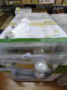 *11 x 2 PACK LED 9.5W BULBS