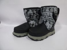 *Black Camo Khombu Boot - Size 12