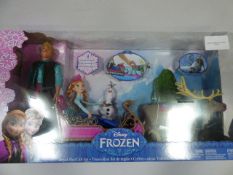 *DISNEY FROZEN ROYAL SLED