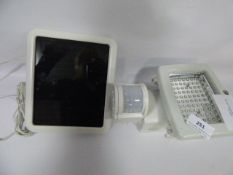 *80 LED SOLAR MOTION LIGHT