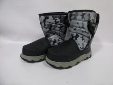 *Black Camo Khombu Boot - Size 12