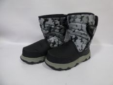 *Black Camo Khombu Boot - Size 12