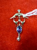 Gold Edwardian Pendant of approximately 2 Grams