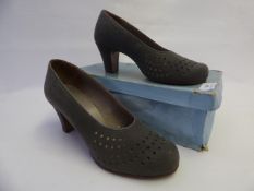 Pair of Evans 40's Lady's Shoes