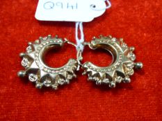 3 Grams of 9 Carat Pair of Earrings