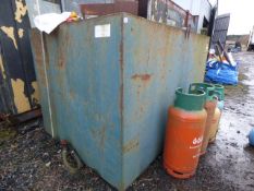 500 Gallon Oil Storage Tank