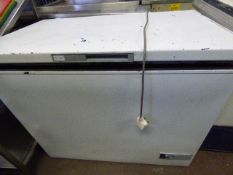 11 Cubic Feet Chest Freezer