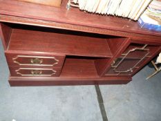 Mahogany Effect Sideboard with 2 Drawers & 2 Cupboards
