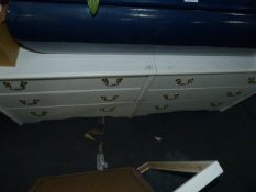 2 White Chest of Drawers