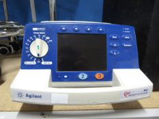 * Philips / Agilent Heartstart / Heartstream XL Defibrillator with ECG and SPO2 - AED mode