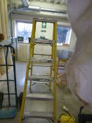 *Pair of Electricians 5 Tread Aluminium and Fibreglass Steps