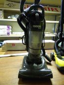 1600w Upright Vacuum Cleaner