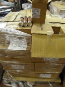 *Pallet Containing Approximately 1086 Pieces of Dr Marten Suede and Nubuck Cleaner