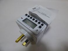 *UNICOM DIGITAL TIMER