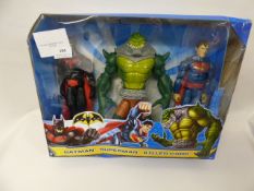 *BATMAN, SUPERMAN, CROC ACTIVITY FIGURES