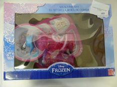 *CHARACTER KIDS DINNER WARE 6PC