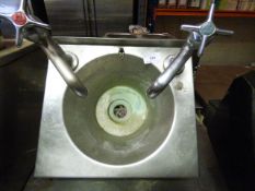 *Stainless Steel Wash Hand Basin