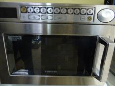 *SAMSUNG COMMERCIAL MICROWAVE OVEN MODEL SM1029