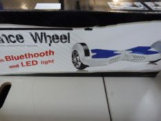 *WIZBOARD HURACAN 2 WHL BT