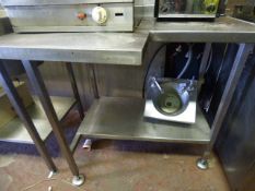 *Stainless Steel Shaped Corner Preparation Table with Undershelf