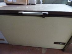*Coffee and Cream Chest Freezer