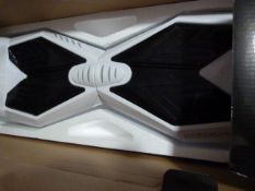 *WHIZ BOARD EGO 2 WHEEL HOVER BOARD - WHITE NO CHARGER
