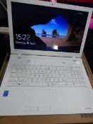 *TOSHIBA C55-C-1M1 15.6 