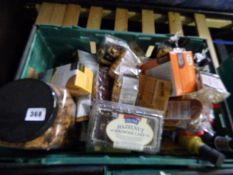 *Basket containing Assorted Nuts - Dried Snacks - Curry Mix - Ciders etc