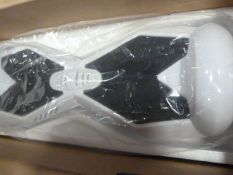*WHIZ BOARD EGO 36V HOVER BOARD WHITE
