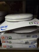 *6 Bemis Toilet Seats